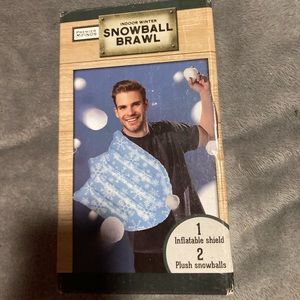Premiere Finds Indoor Snowball Brawl Snowtime Anytime